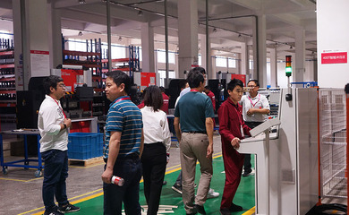 阿里巴巴集團廚房大家電負責人子謖一行到訪佳歌集團，共探智慧工廠與家電產(chǎn)業(yè)數(shù)字化新未來